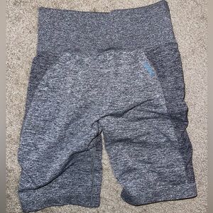 Gymshark • Heather Dark Grey / Space Dye Biker Shorts Size S